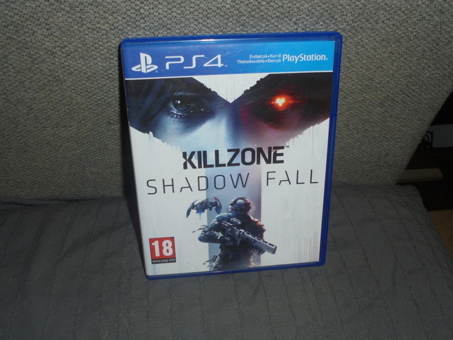 PS 4 peli Killzone Shadow Fall