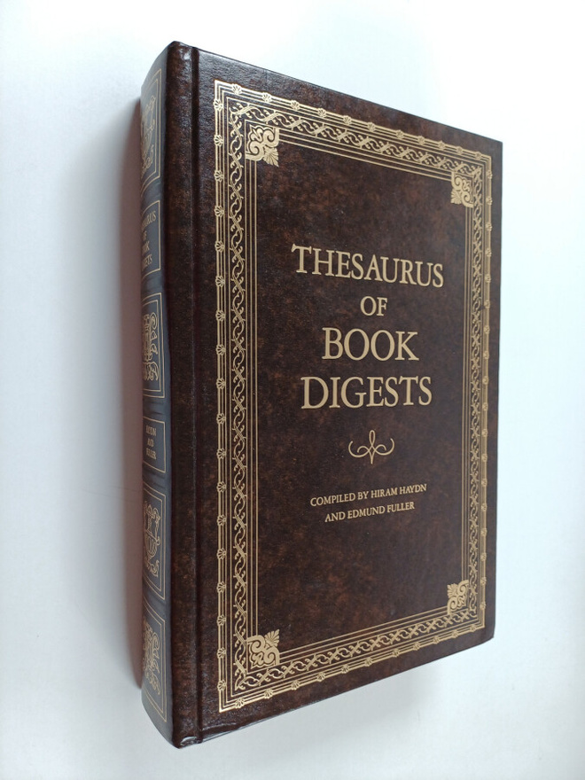 Edmund Fuller ym. : Thesaurus of Book Digests - Digests o...
