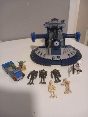 Lego star wars 8018 Assault Tank