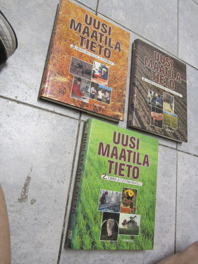 UUSI MAATILATIETO 1-3 ( uudenveroiset kirjat )