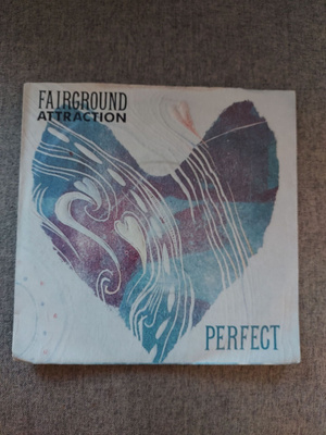 Fairground Attraction - Perfect single