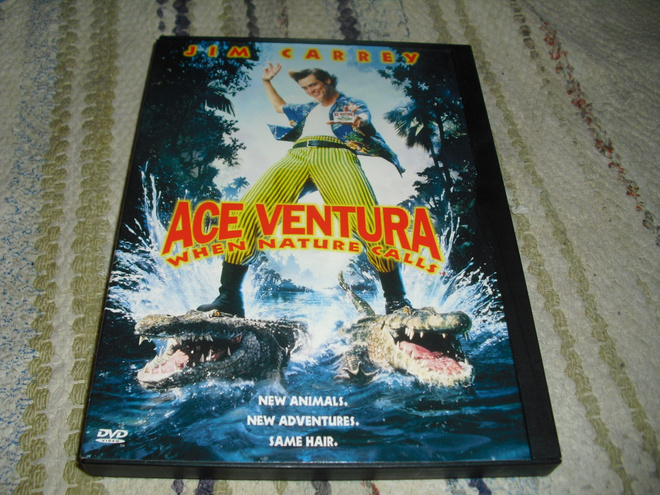 ACE VENTURA 2 (Jim Carrey)***