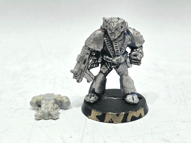 WH40K - Space Marines Brother Lustgarten (1987) [S220]