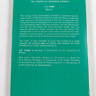 J. A. Kregel : The theory of economic growth - pikkukuva 2