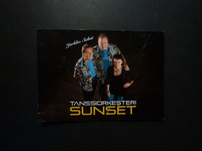 TANSSIORKESTERI SUNSET Fanikortti.