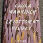 Laura Manninen - Levottomat pilvet - pikkukuva 1