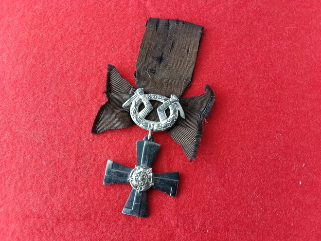 VR. 4.  SURURISTI. 1941