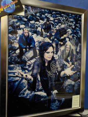 NIGHTWISH TAULU NELJÄLLÄ NIMMARI