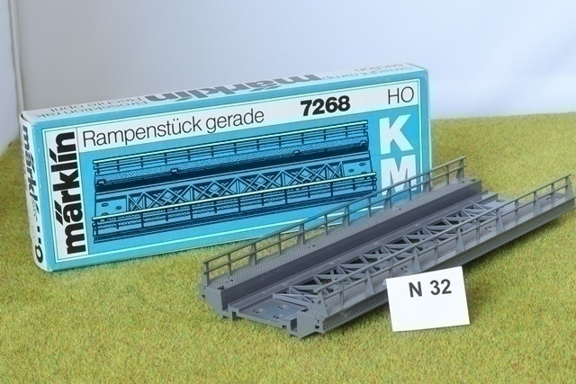 #N32 Märklin 7268 silta M+K rataan, uutta vastaava