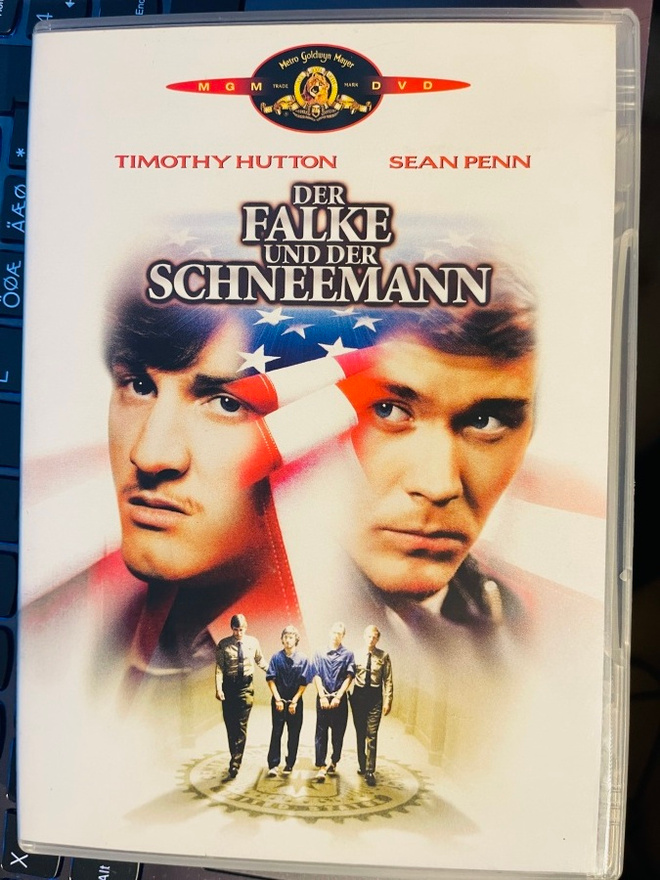 Haukka ja Lumimies 1984 Timothy Hutton Sean Penn SuomiTXT