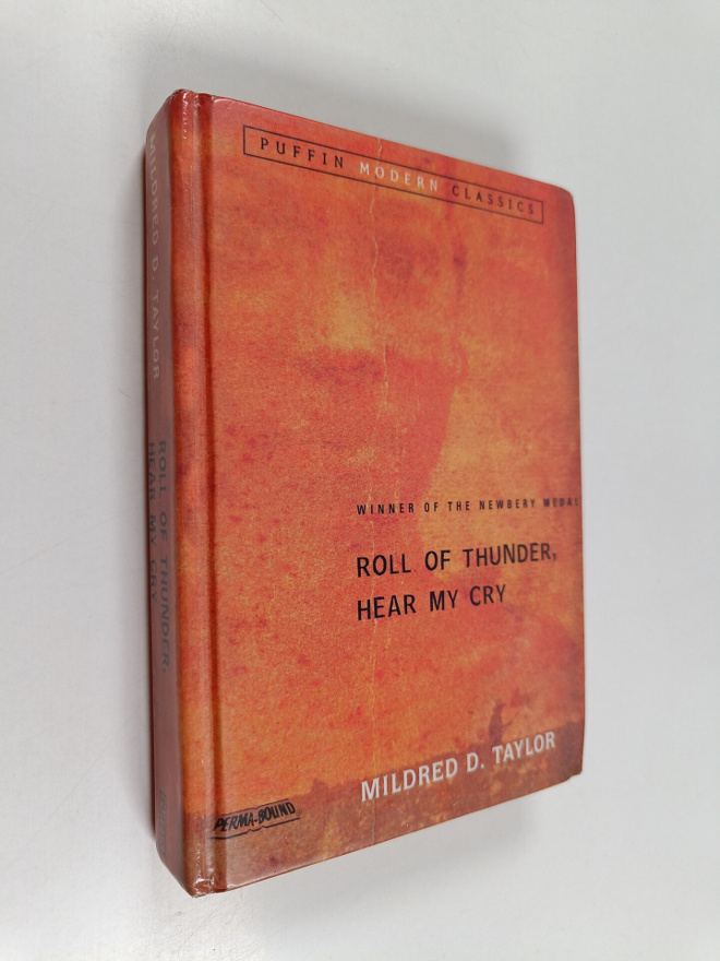Mildred D. Taylor : Roll of thunder, hear my cry