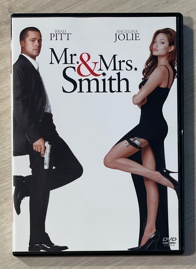 Mr. & Mrs. Smith (2005) Brad Pitt & Angelina Jolie