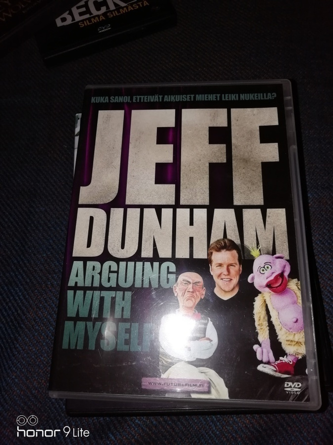 Jeff Dunham Arguing with myself