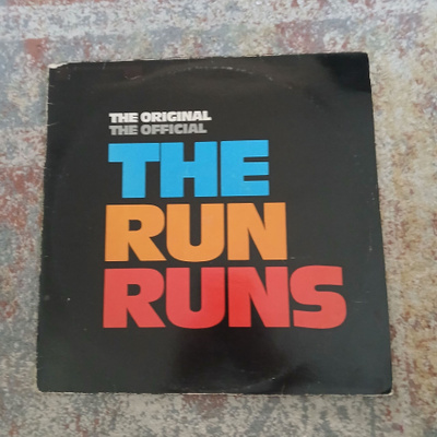 The Run Runs – The Original The Official LP (DAVE)