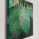 Peter McHoy : How to garden : planning, planting and main... - pikkukuva 1