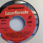 LASER KARAOKE :: PIONEER  LD-LEVYT [LASER DISC] :: Vol.303 - pikkukuva 2