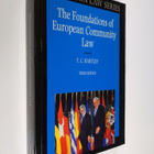 T. C. Hartley : The foundations of European Community law... - pikkukuva 1