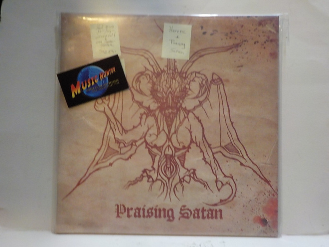 HERETIC - PRAISING SATAN M-/M- HOL 2010 LP