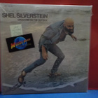 SHEL SILVERSTEIN - CROUCHIN ON OUTSIDE EX/EX GATEFOLD 2LP - pikkukuva 1