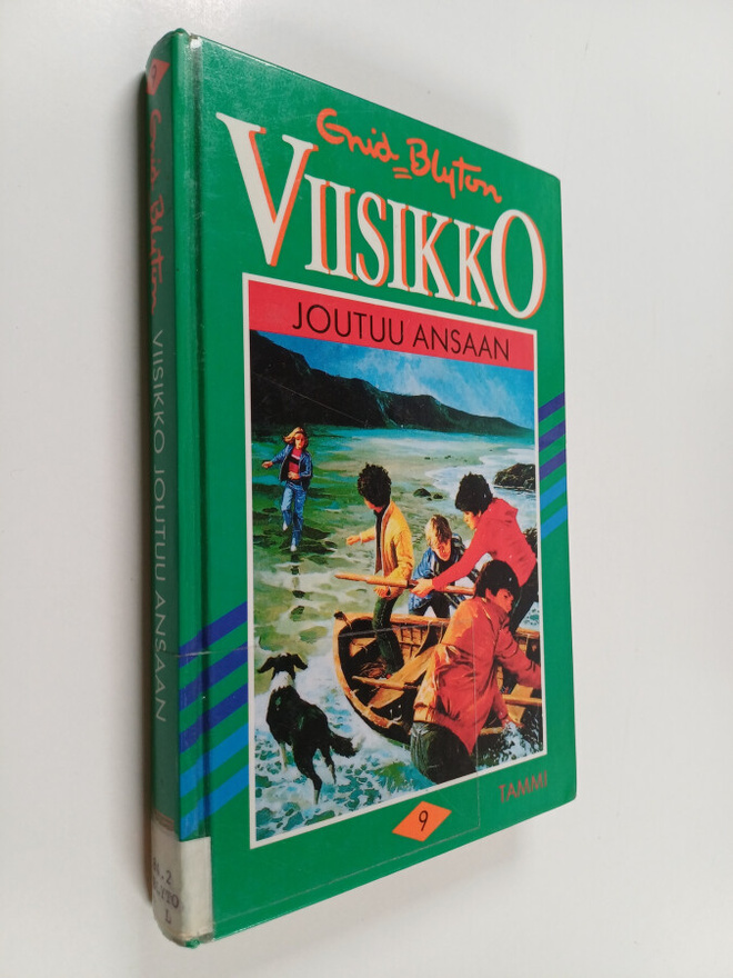 Enid Blyton : Viisikko joutuu ansaan