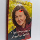 Anna-Mari Kaskinen : Sinun varaasi kaiken laitan - pikkukuva 1