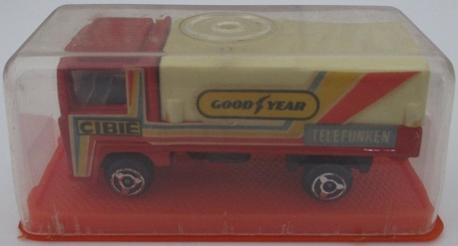 Volvo FH16 Truck Goodyear Telefunken 1984 Gisima 1:100