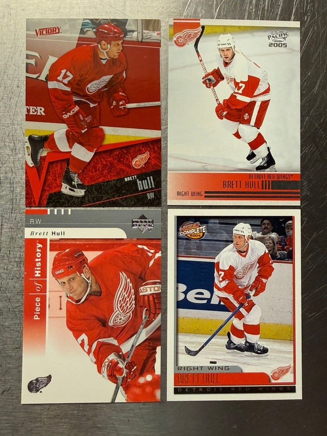 Brett Hull - Detroit Red Wings - 4 korttia