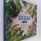 The complete book of herbs : a practical guidee to cultiv... - pikkukuva 1