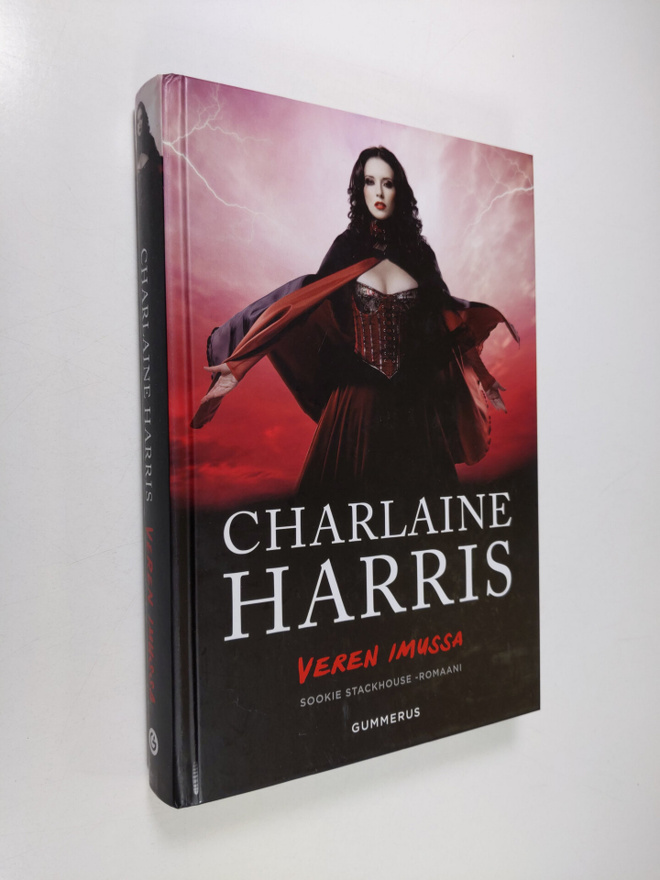 Charlaine Harris : Veren imussa