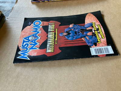 MUSTANAAMIO 17/2004 HYVÄ