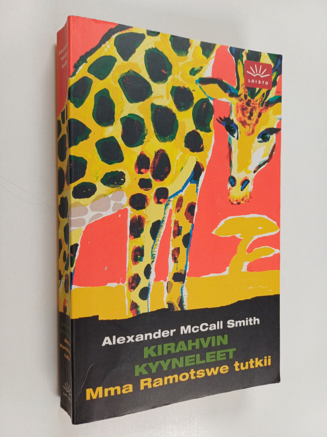 Alexander McCall Smith : Kirahvin kyyneleet