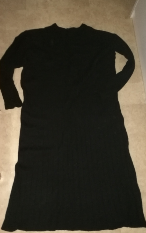 Marimekko villamekko musta (M) kudottu neulos