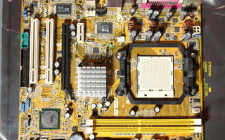 AM2-emolevy ASUS M2V-TVM, mATX, Asuksen tehdaskunnostama