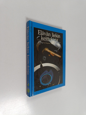 Leena Kajamaa : Elävän liekin keittokirja