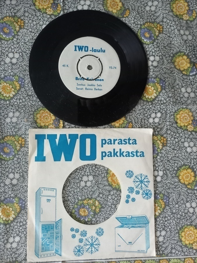 Single BRITA KOIVUNEN - GALA toivepesukone / ...
