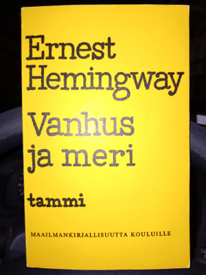 Hemingway : Vanhus ja meri ( SIS POSTIKULU )
