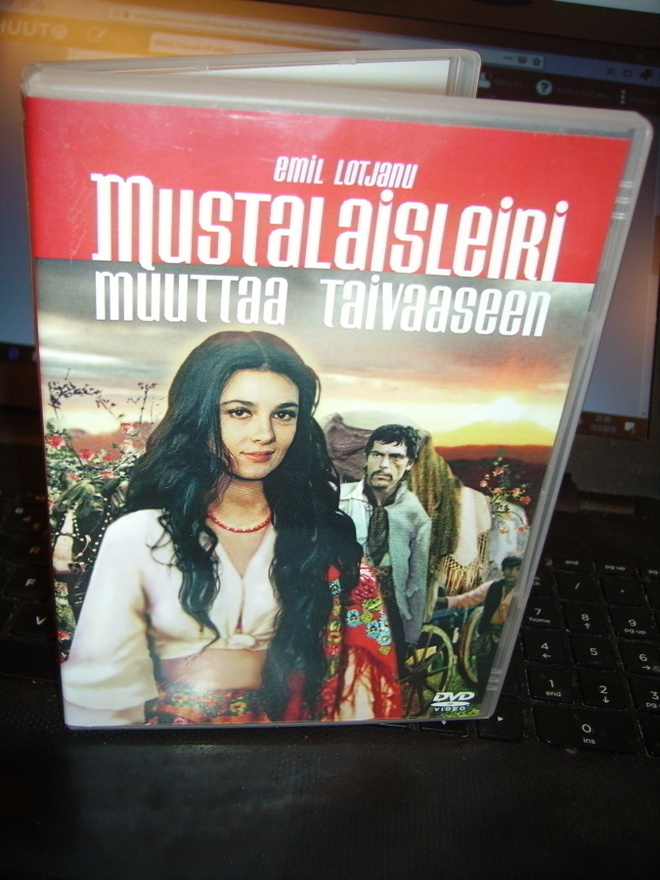 DVD : Mustalaisleiri muuttaa taivaaseen ( SIS.PK )