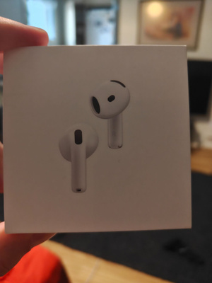 Airpods 5