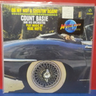 COUNT BASIE & HIS ORCHESTRA - ON MY WAY & SHOUTIN AGAIN LP - pikkukuva 1