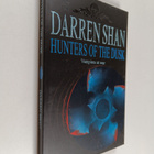 Darren Shan : Hunters of the dusk - Vampires at war - pikkukuva 1