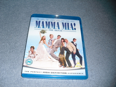 MAMMA MIA (Meryl Streep) BLU-RAY***