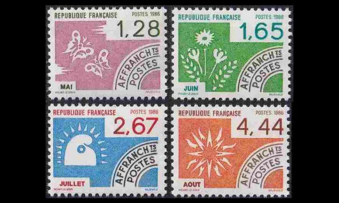 Ranska 2527-30 ** Kaksitoista kuukautta (1986)