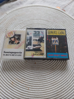 22 PISTEPIRKKO YM.