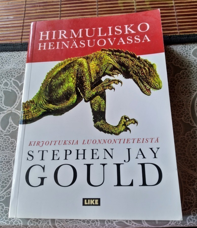 Stephen Jay Gould: Hirmulisko Heinäsuovassa