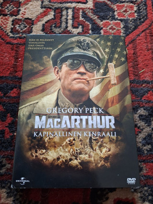MacArthur- Kapinallinen Kenraali