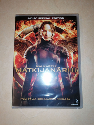 Uusi käyttämätön Nälkäpeli Matkijanärhi osa 1 DVD