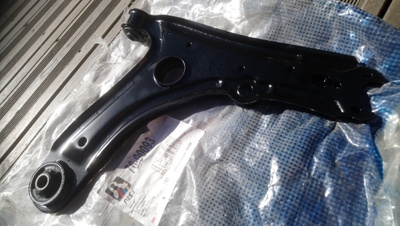 VW Corrado, Golf, Vento Alatukivarsi 76-00093