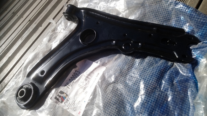 VW Corrado, Golf, Vento Alatukivarsi 76-00093