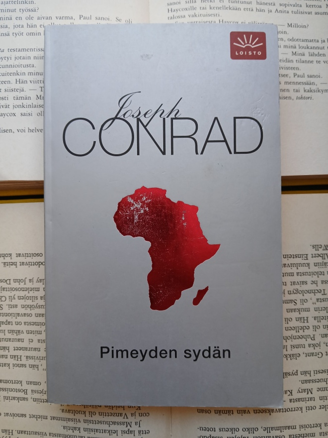 Joseph Conrad - Pimeyden sydän (pokkari)