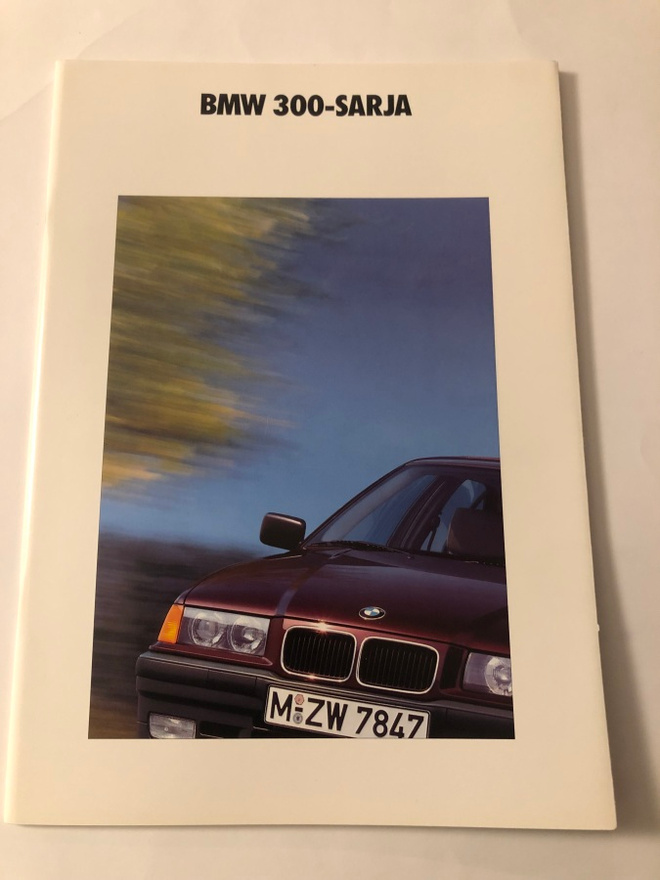 Myyntiesite - BMW 300-sarja 2/1990